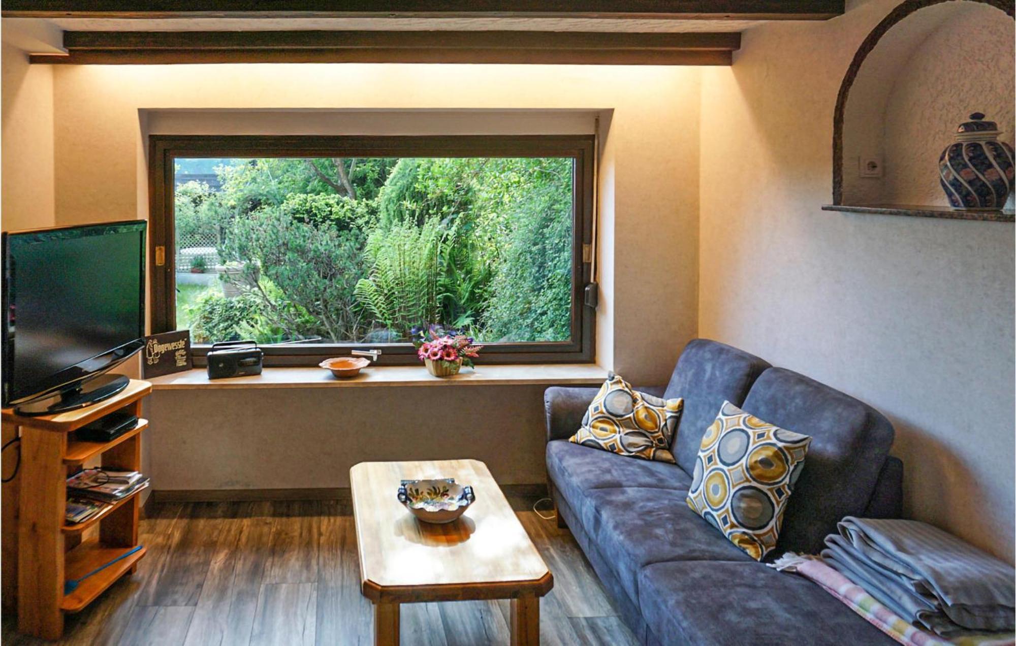 Amazing Apartment In Hinterweidenthal With Wifi Extérieur photo